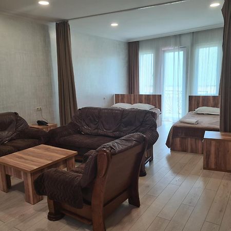 Mikepalace Batumi Ngoại thất bức ảnh