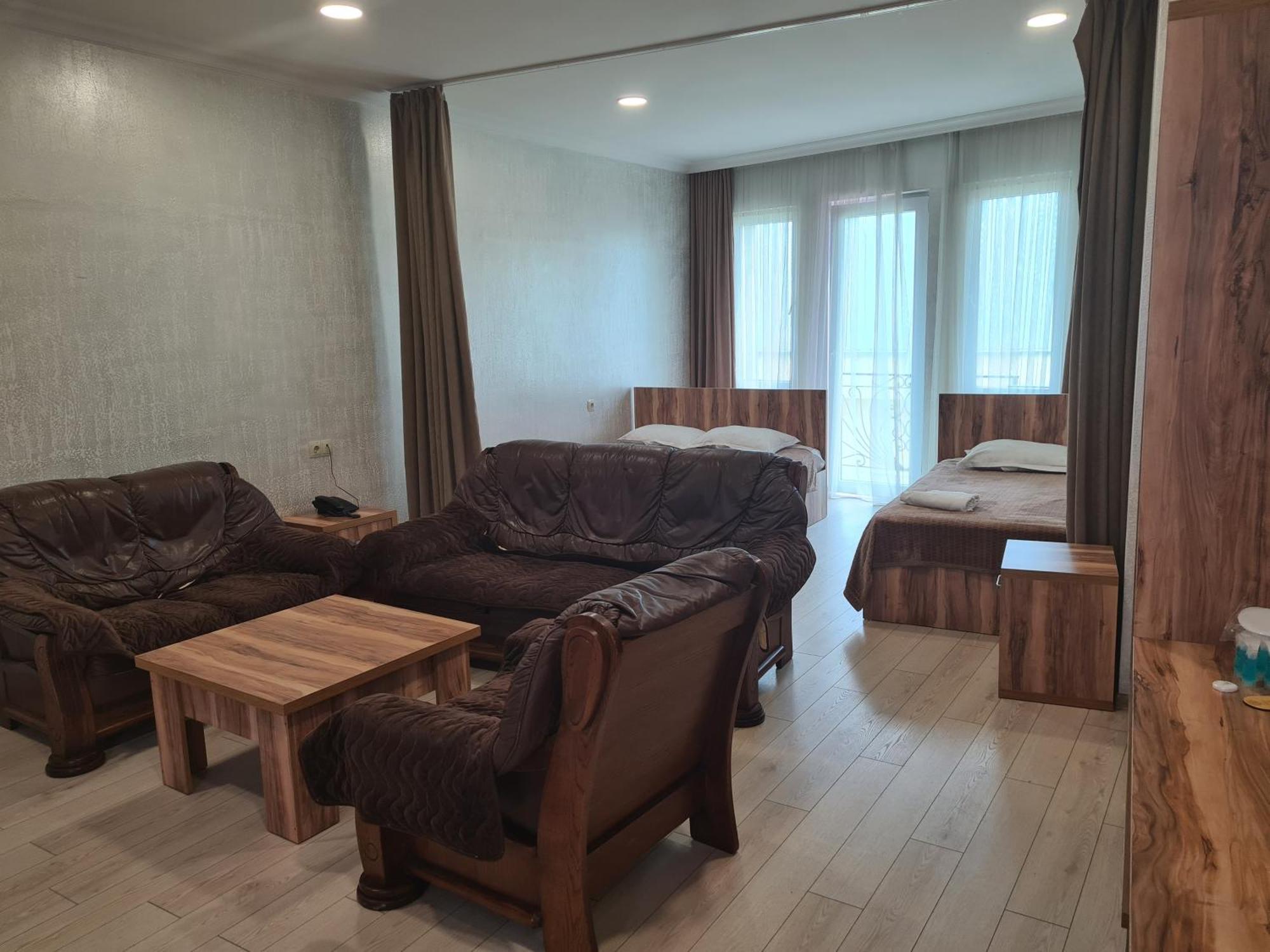 Mikepalace Batumi Ngoại thất bức ảnh