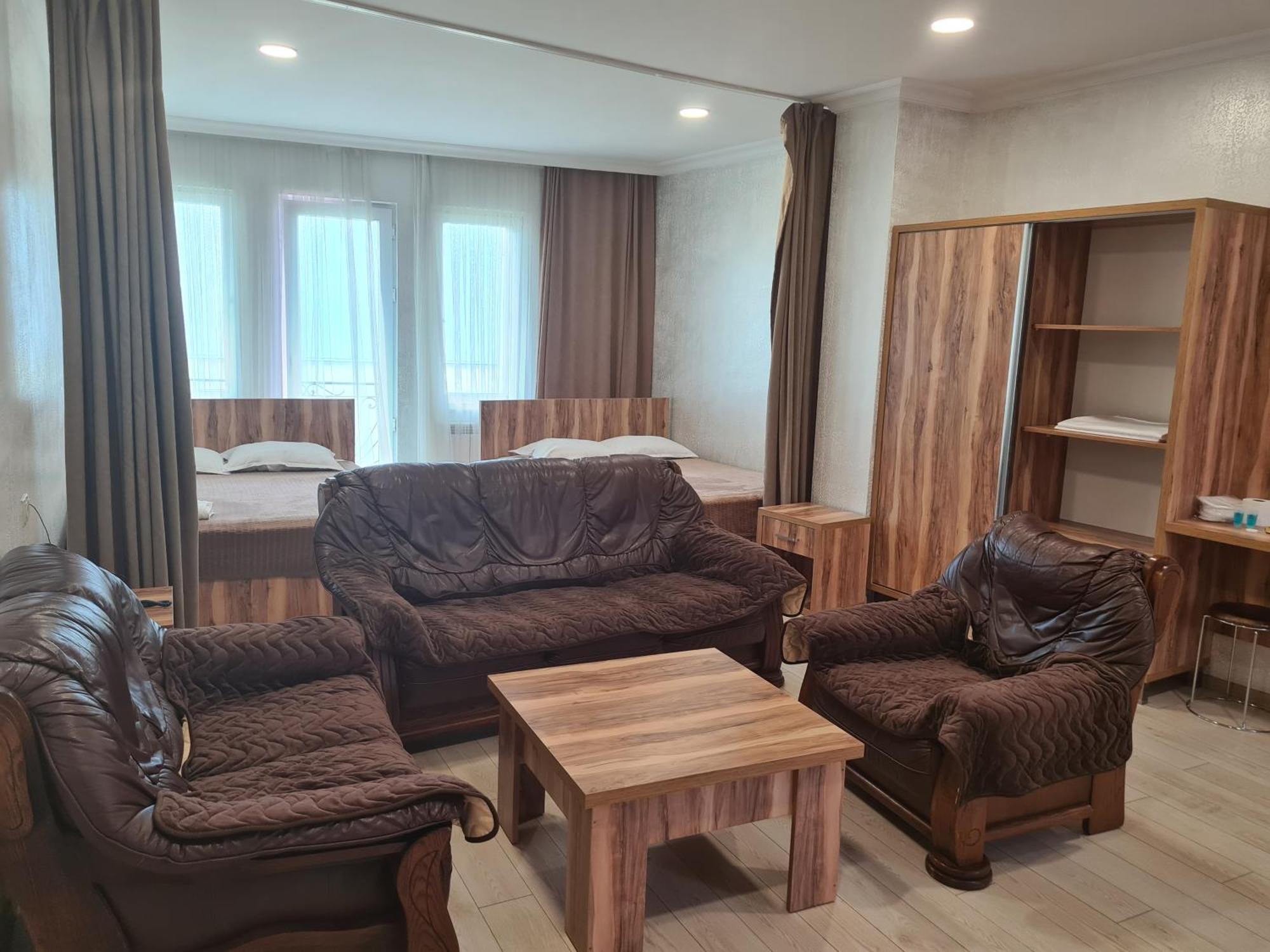Mikepalace Batumi Ngoại thất bức ảnh