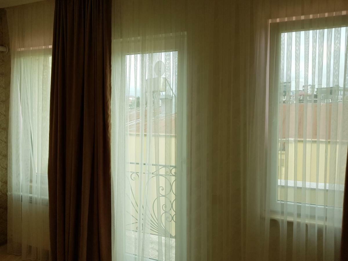 Mikepalace Batumi Ngoại thất bức ảnh