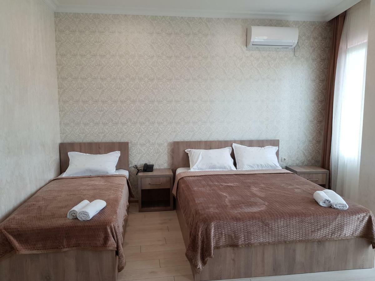 Mikepalace Batumi Ngoại thất bức ảnh