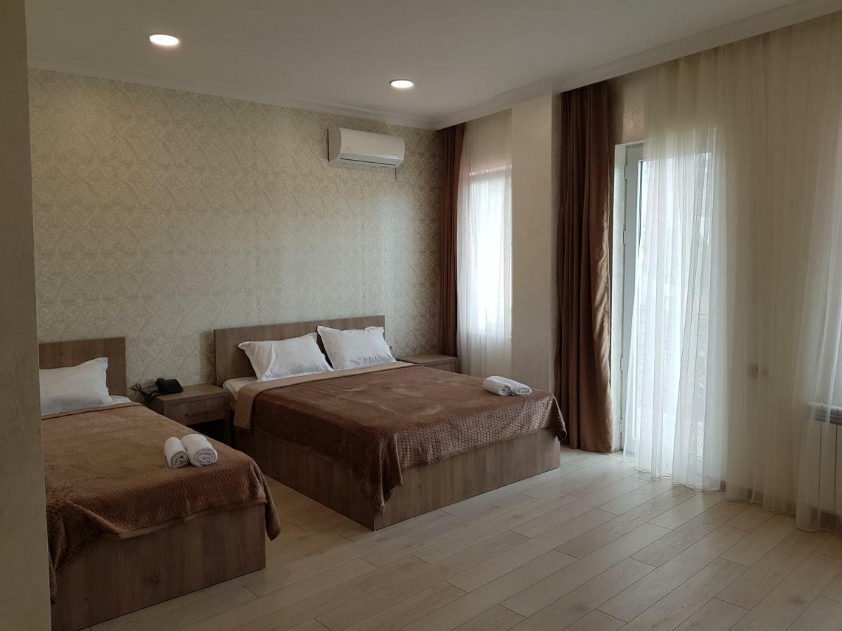 Mikepalace Batumi Ngoại thất bức ảnh