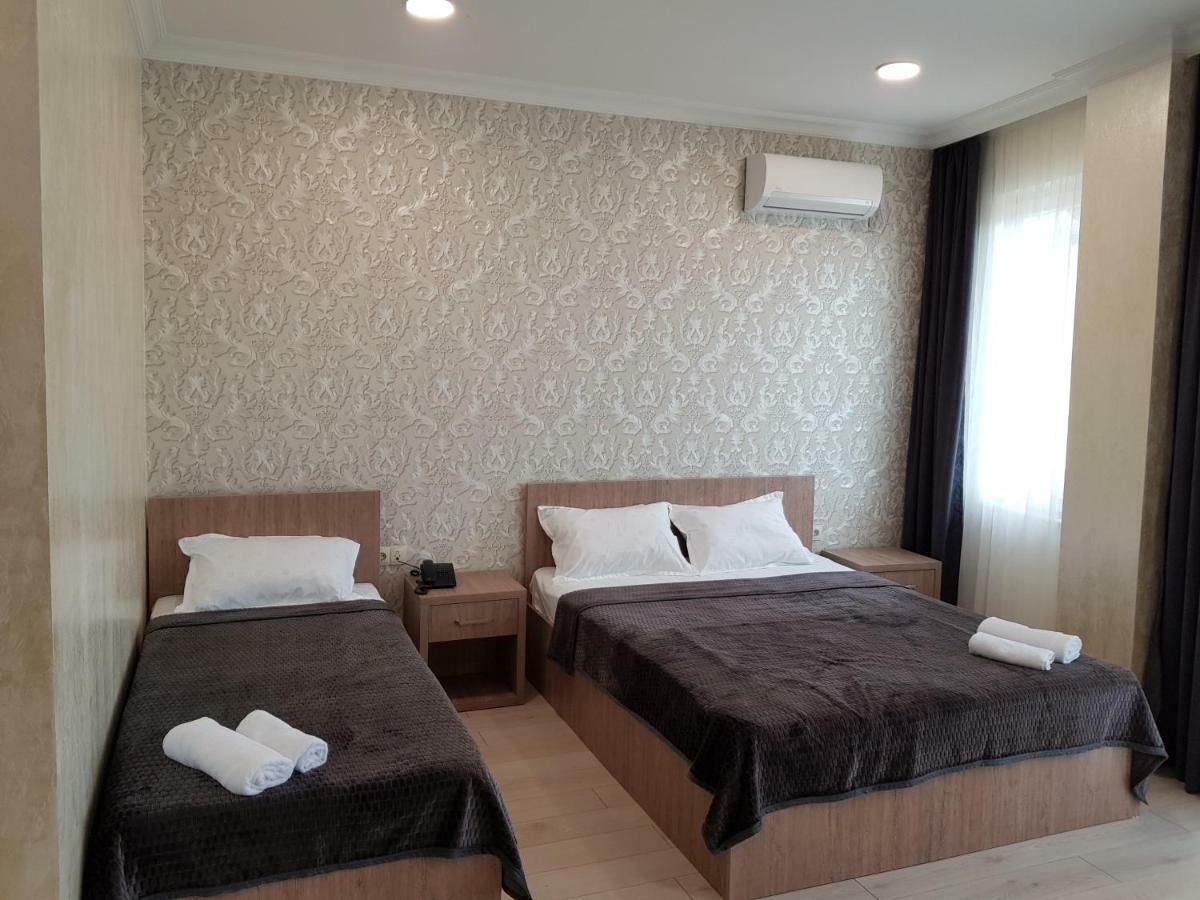 Mikepalace Batumi Ngoại thất bức ảnh
