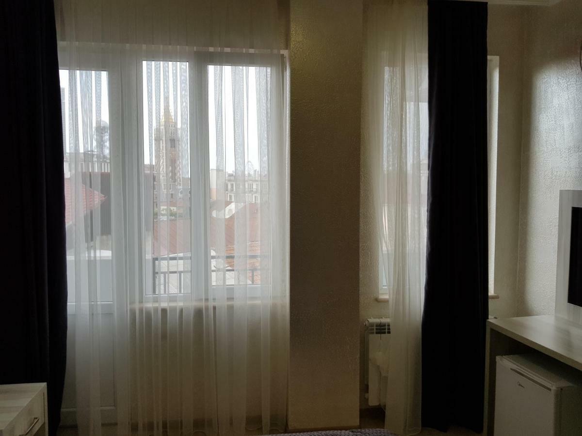 Mikepalace Batumi Ngoại thất bức ảnh